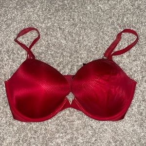 Red 36DD Victorias Secret Push-up Bra